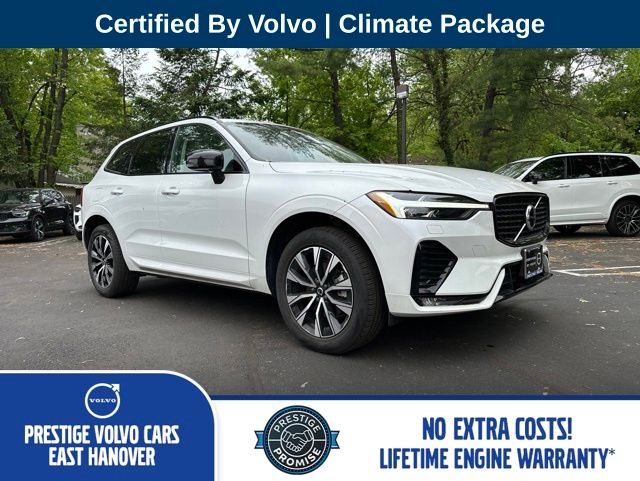 2024 Volvo XC60 B5 Core Dark Theme AWD's photo