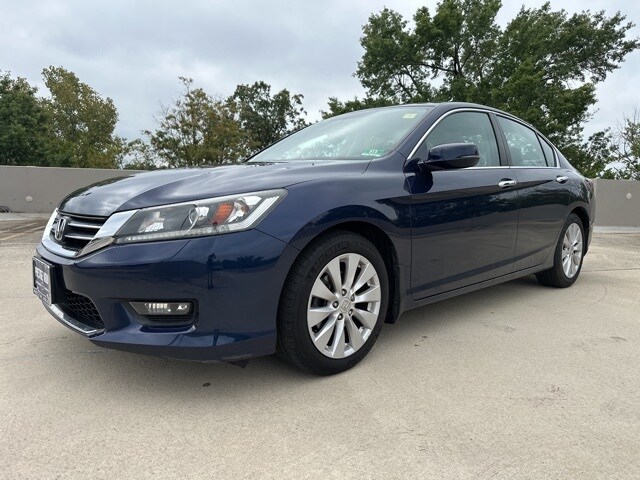 2014 Honda Accord EX photo 2