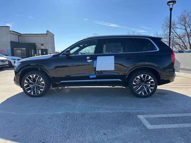 2026 Volvo XC90 Plus photo 4