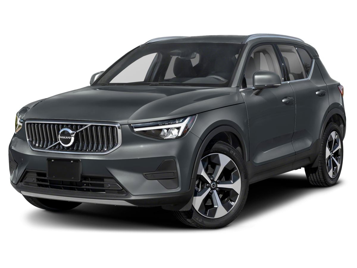 2025 Volvo XC40 Core