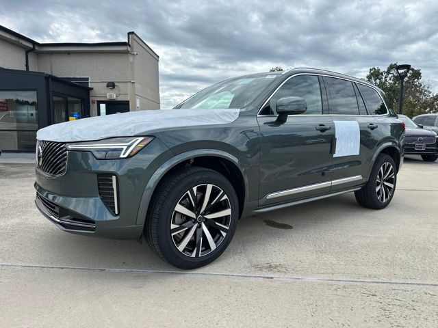 Explore the 2023 Volvo XC90 mild hybrid SUV | Prestige Volvo in