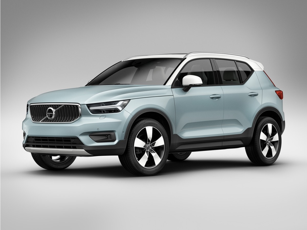 2021 Volvo XC40 T5 Momentum AWD's photo
