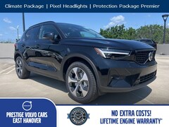2026 Volvo XC40 B5 Plus SUV