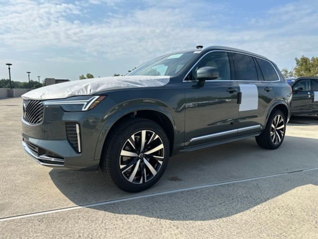New 2027 Volvo XC90 B5 Core SUV