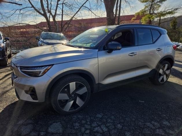 Certified 2023 Volvo XC40 Ultimate with VIN YV4ED3UM1P2070806 for sale in East Hanover, NJ