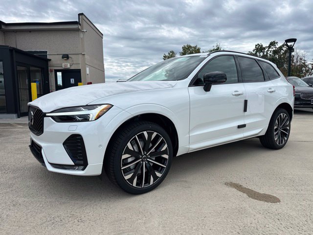 New 2027 Volvo XC60 B5 Ultra SUV