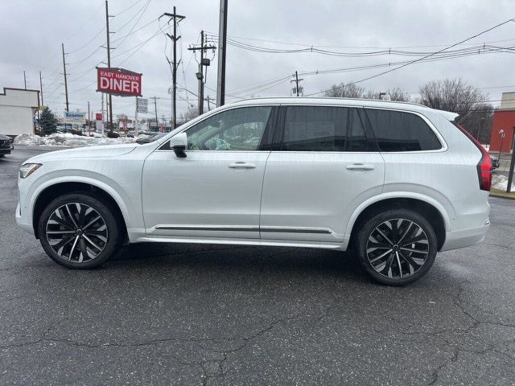 New 2026 Volvo XC90 B5 Plus 7-Seater SUV