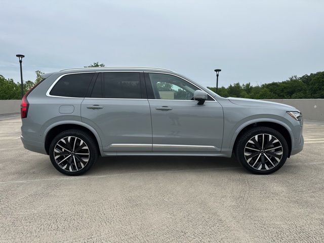 2026 Volvo XC90 Plus - Photo 9