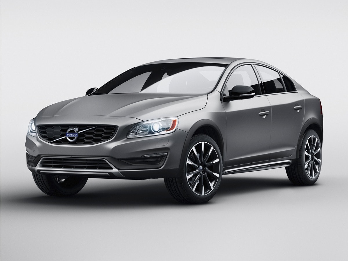 2016 Volvo S60 Cross Country T5 Platinum AWD photo