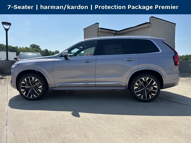 2026 Volvo XC90 Plus photo 3