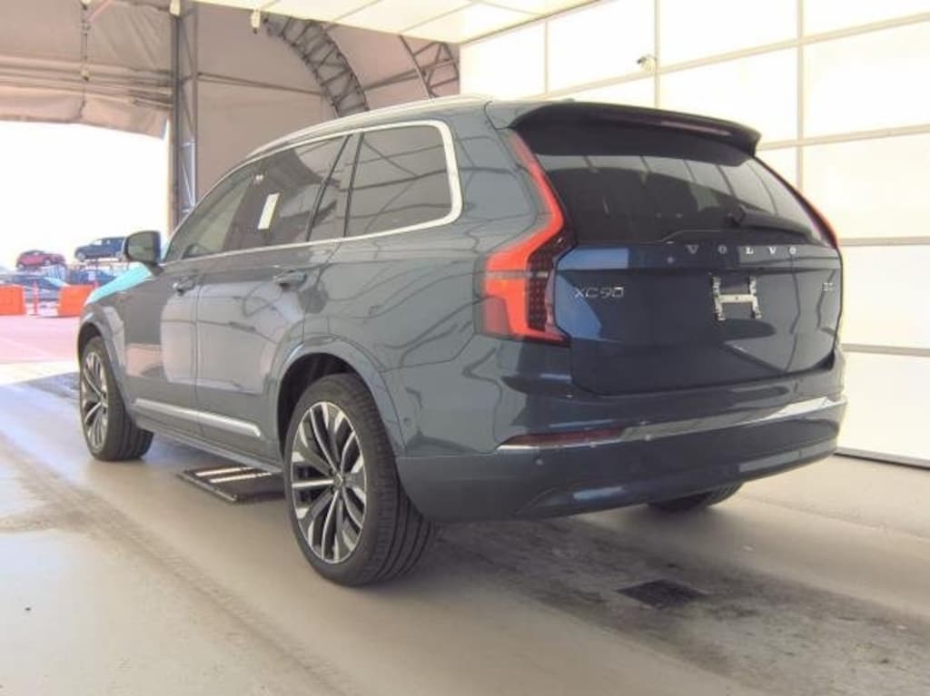 Certified 2025 Volvo XC90 B5 (2025.5) Plus SUV