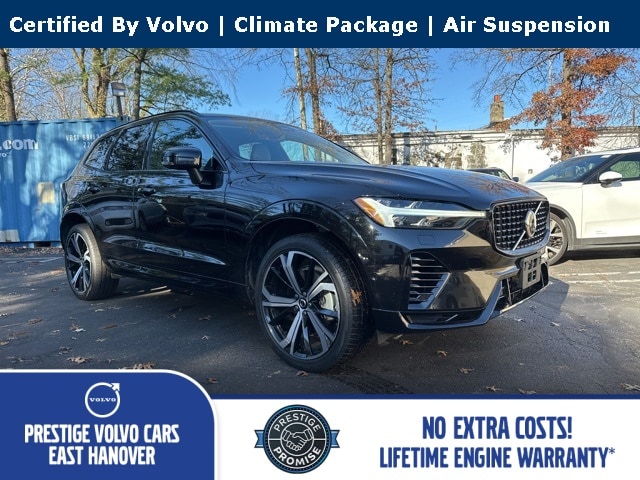 2023 Volvo XC60 Ultimate's photo