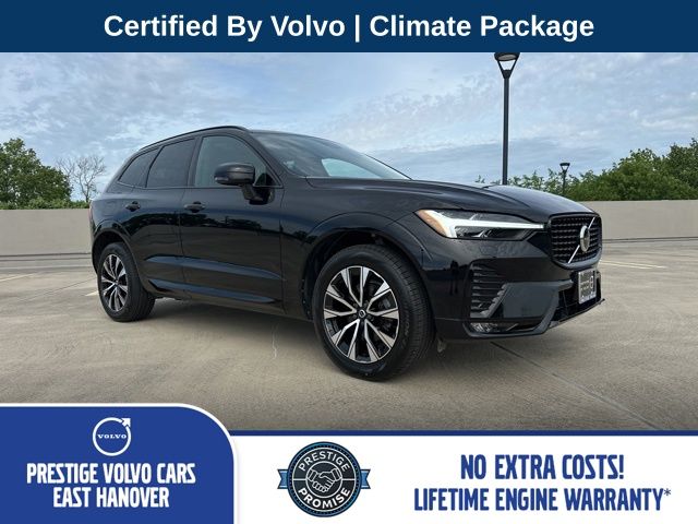2024 Volvo XC60 B5 Core Dark Theme AWD's photo