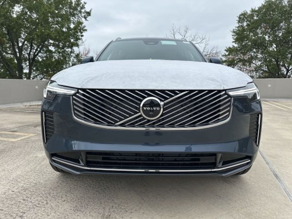 New 2026 Volvo XC90 B6 Plus 7-Seater SUV