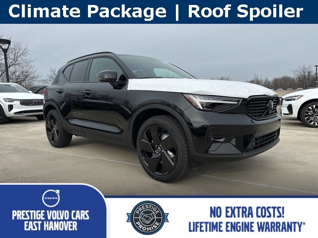 2026 Volvo XC40 Ultra Black Edition's photo