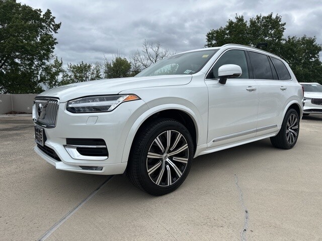 2022 Volvo XC90 T6 AWD Inscription photo 2