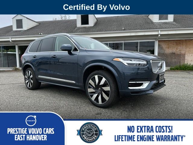 2023 Volvo XC90 T8 Recharge Ultimate Bright Theme 4WD's photo