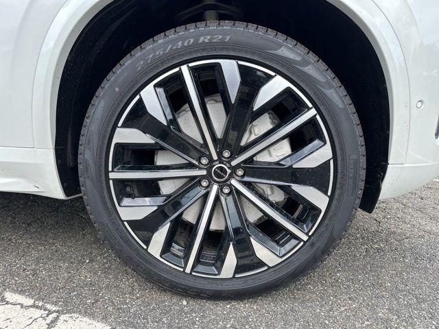 2026 Volvo XC90 Ultra - Photo 10