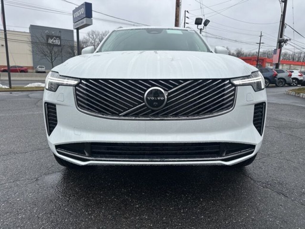 New 2026 Volvo XC90 B5 Plus 7-Seater SUV