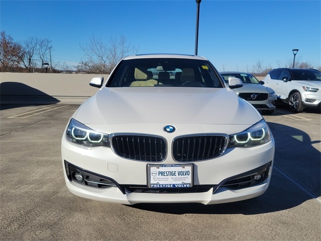 Used 2018 BMW 3 Series 330i with VIN WBA8Z9C55JG828300 for sale in Englewood, NJ