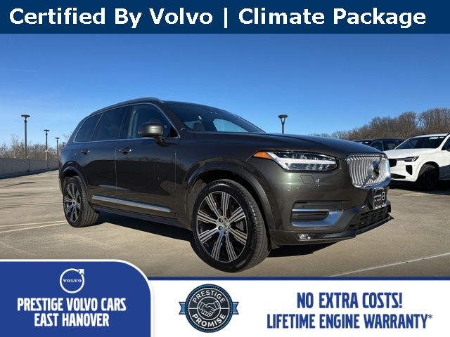 2022 Volvo XC90 Inscription's photo