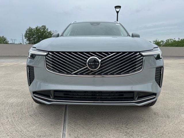 2026 Volvo XC90 Plus - Photo 2