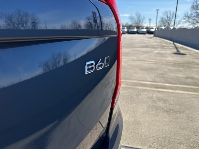 2025 Volvo XC90 Plus photo 4