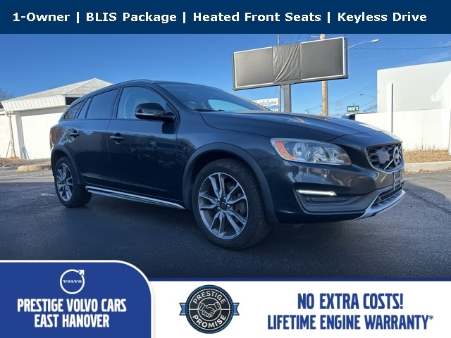 2015 Volvo V60 Base