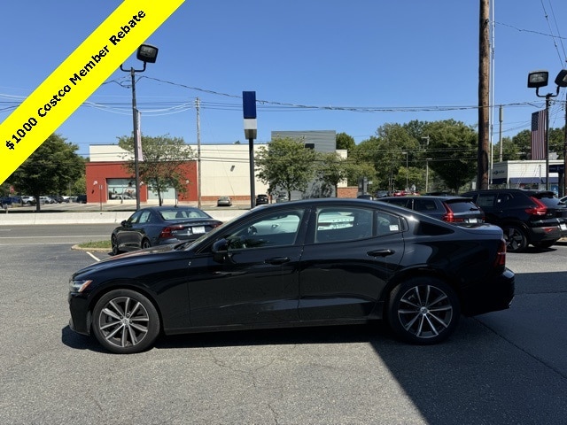 Used 2022 Volvo S60 Momentum with VIN 7JRL12TZXNG172651 for sale in East Hanover, NJ