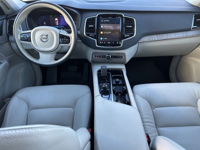 2024 Volvo XC90 Recharge T8 Plus photo 2