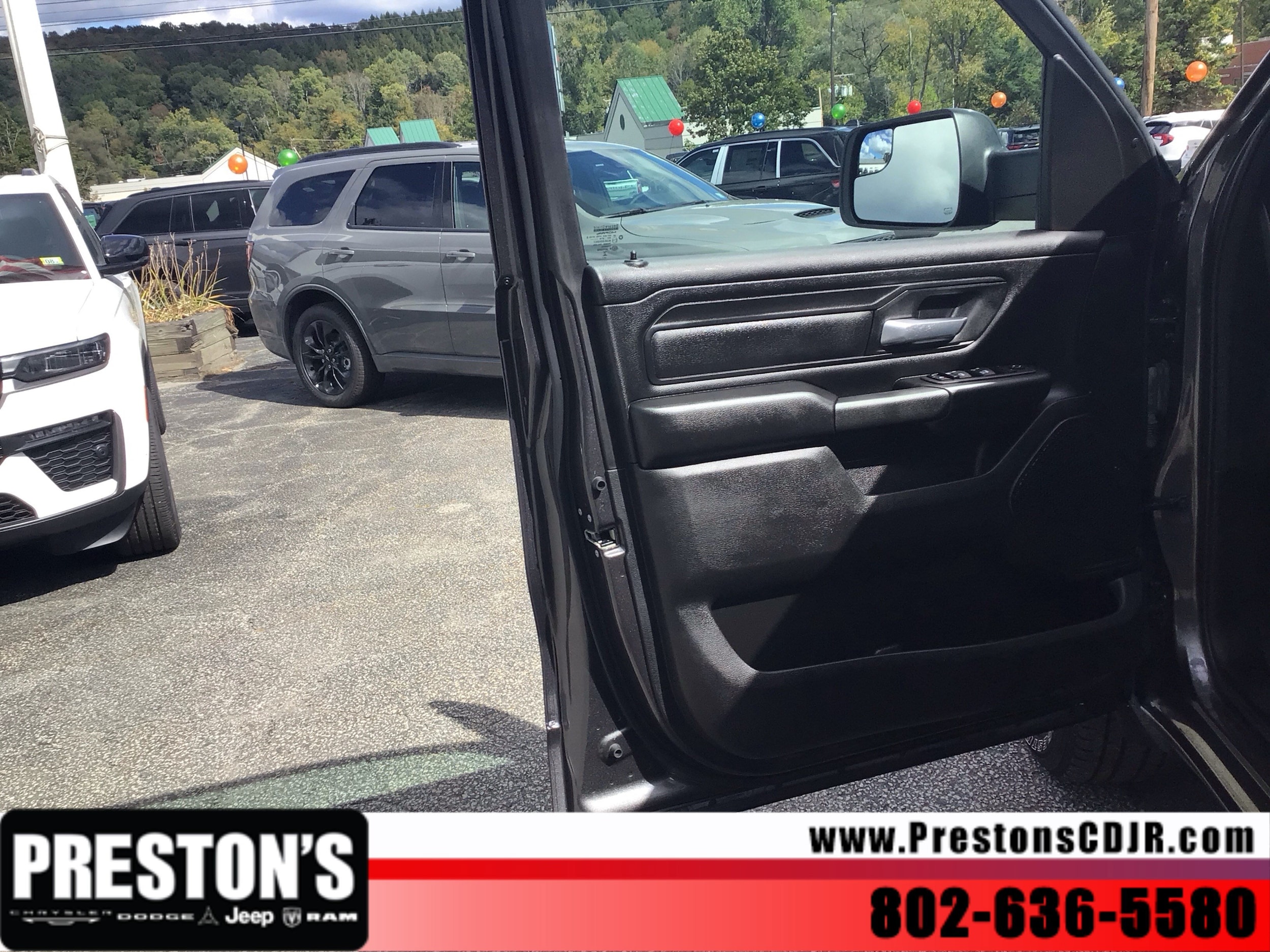 2024 RAM Ram 1500 Pickup Tradesman - Photo 13