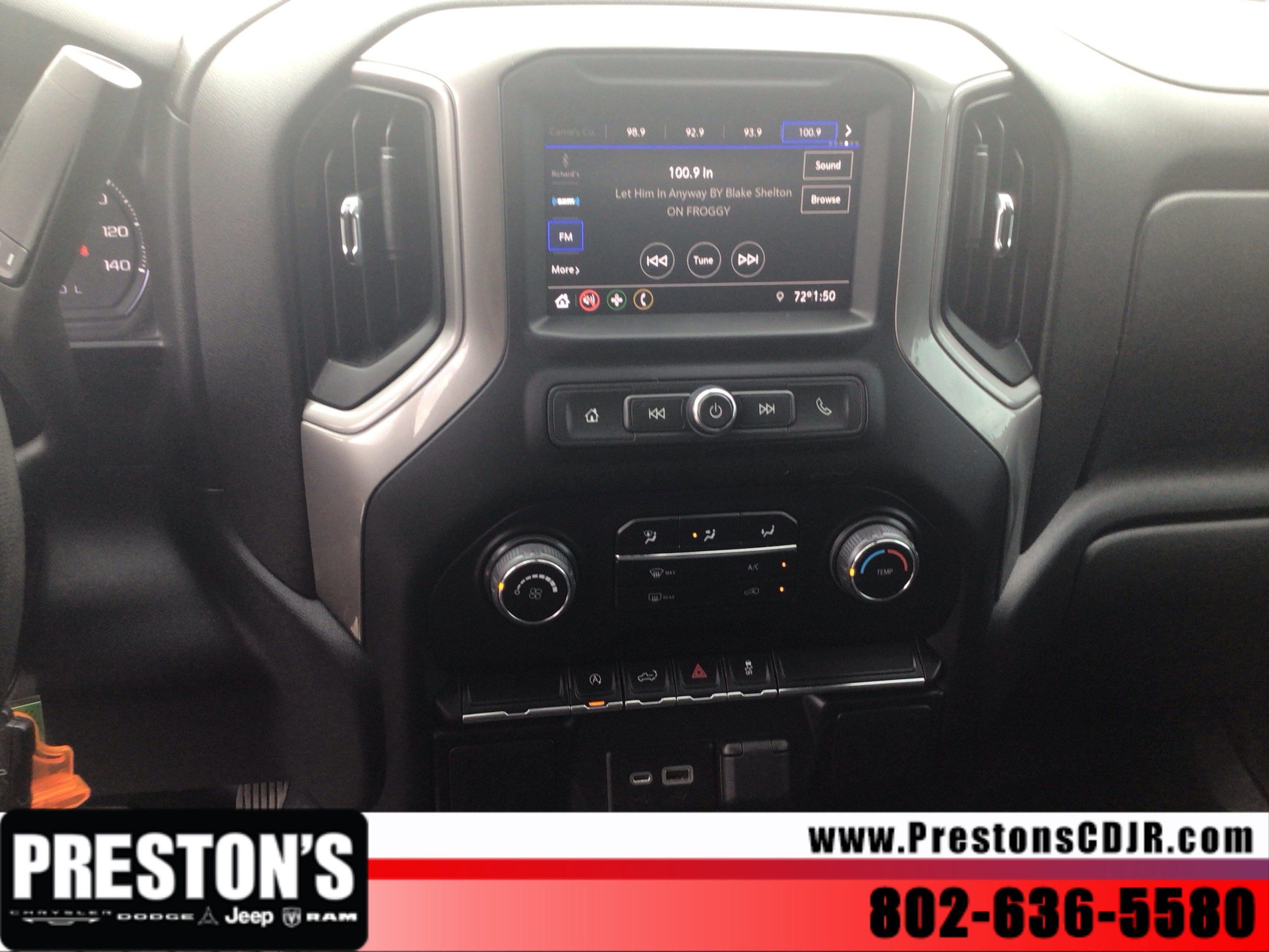 2022 Chevrolet Silverado 1500 Limited Custom - Photo 16