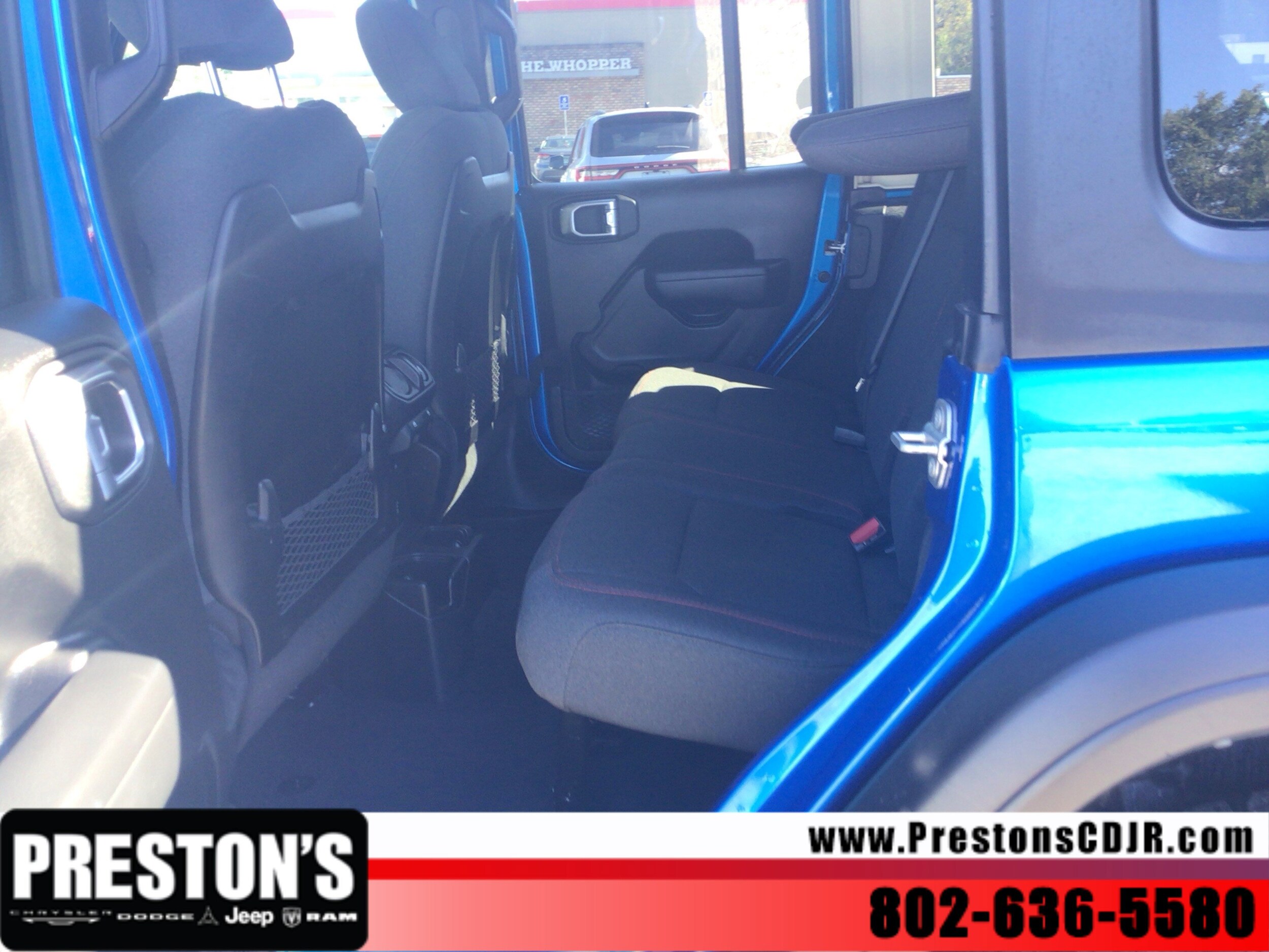 2025 Jeep Wrangler 4-Door Rubicon - Photo 25
