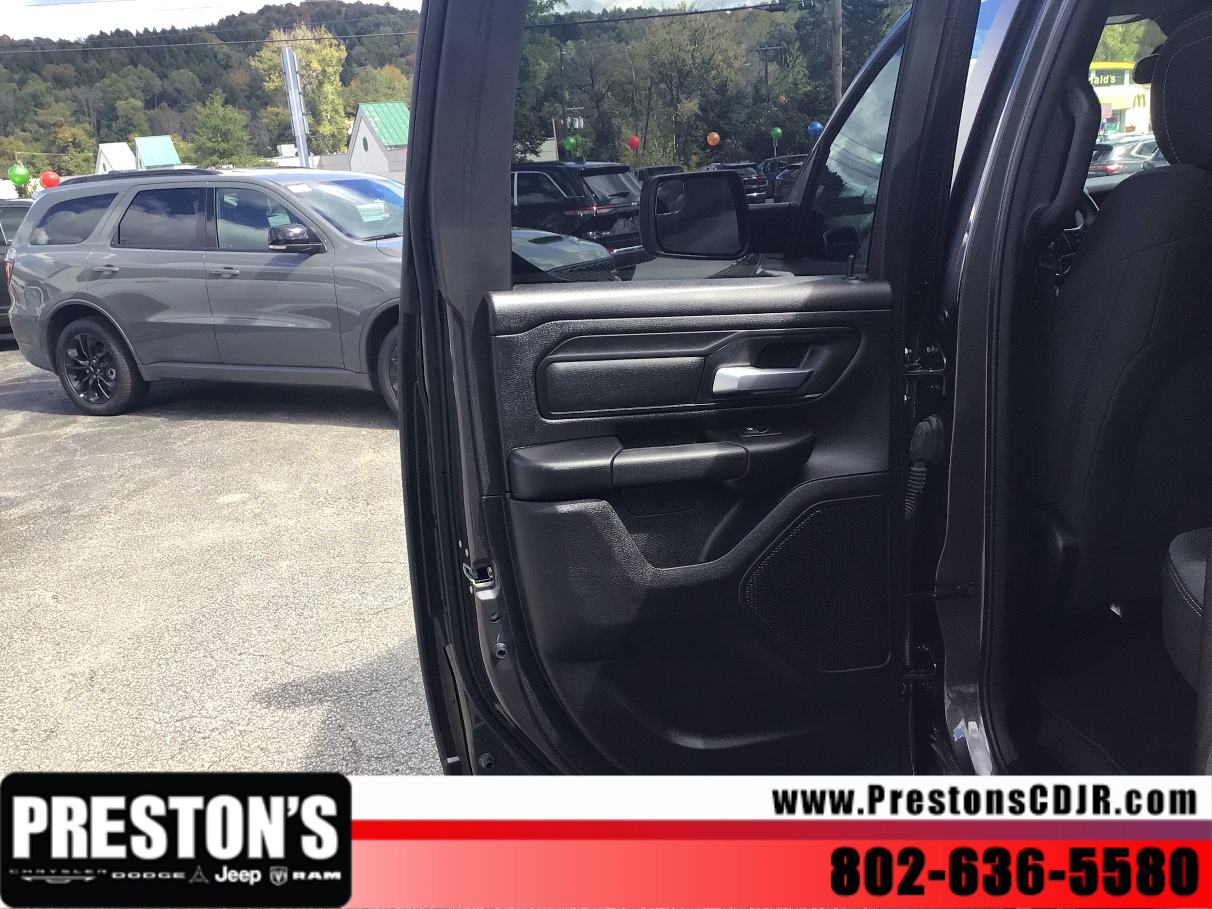 2024 RAM Ram 1500 Pickup Tradesman - Photo 27