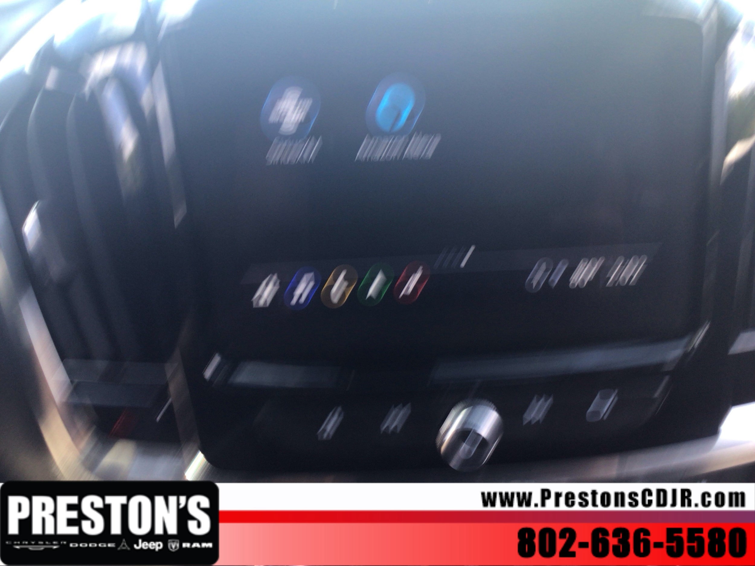 2023 Chevrolet Traverse Premier - Photo 19