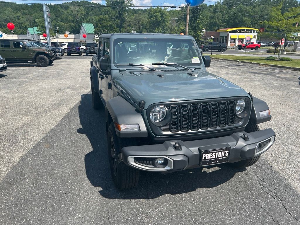 2026 Jeep Gladiator Sport - Photo 10