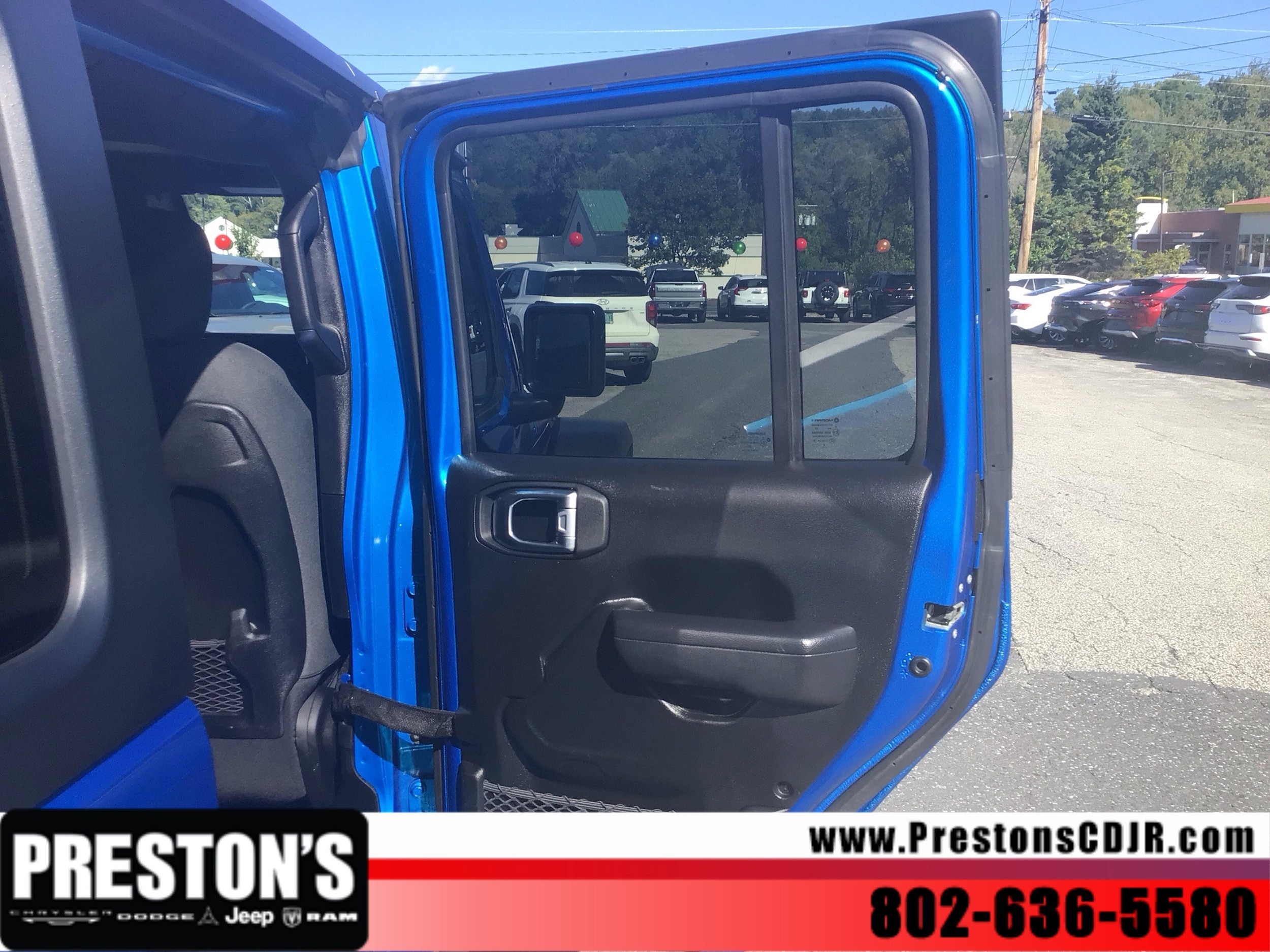 2025 Jeep Wrangler 4-Door Rubicon - Photo 26
