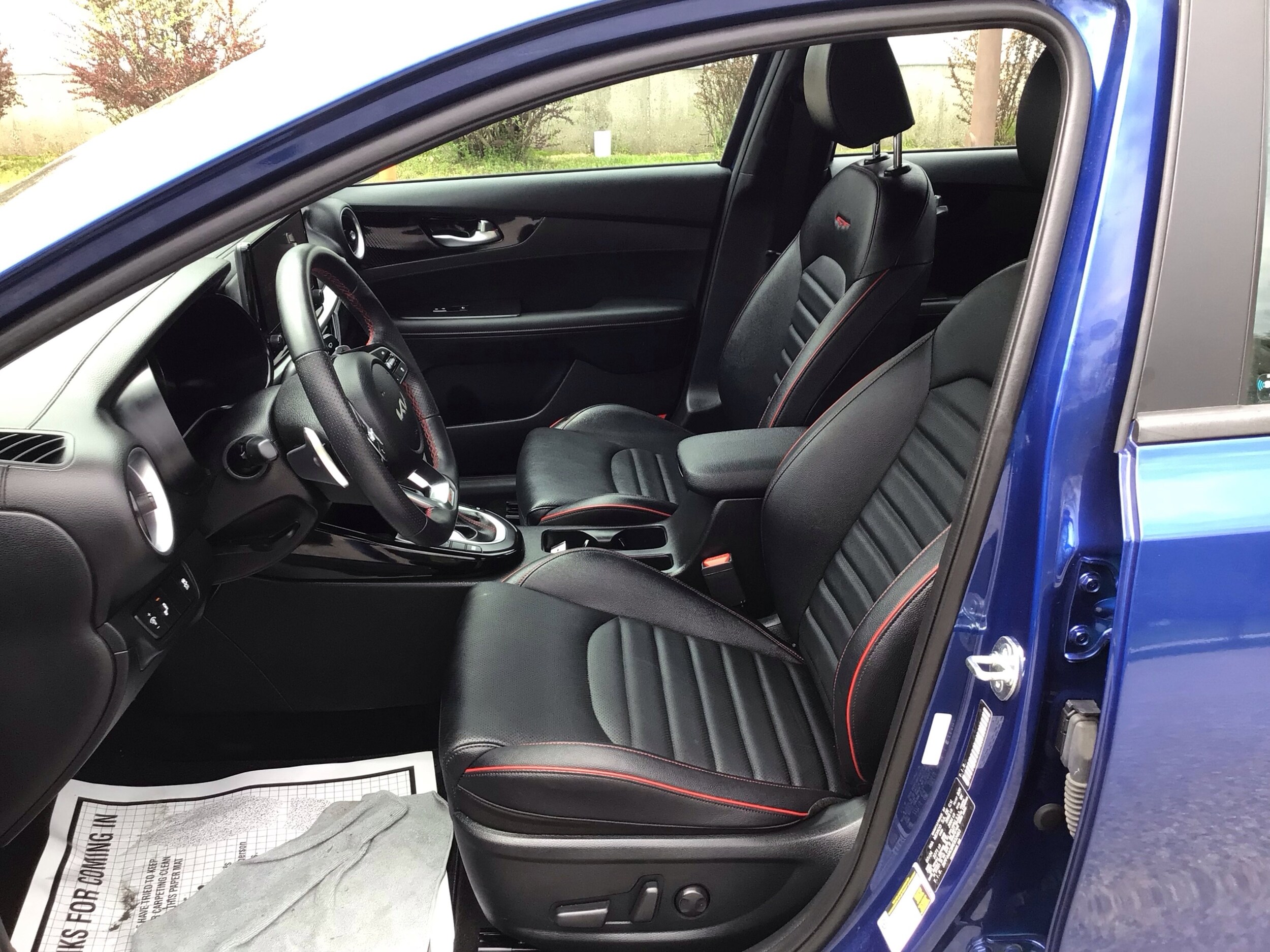 2024 Kia Forte GT - Photo 17