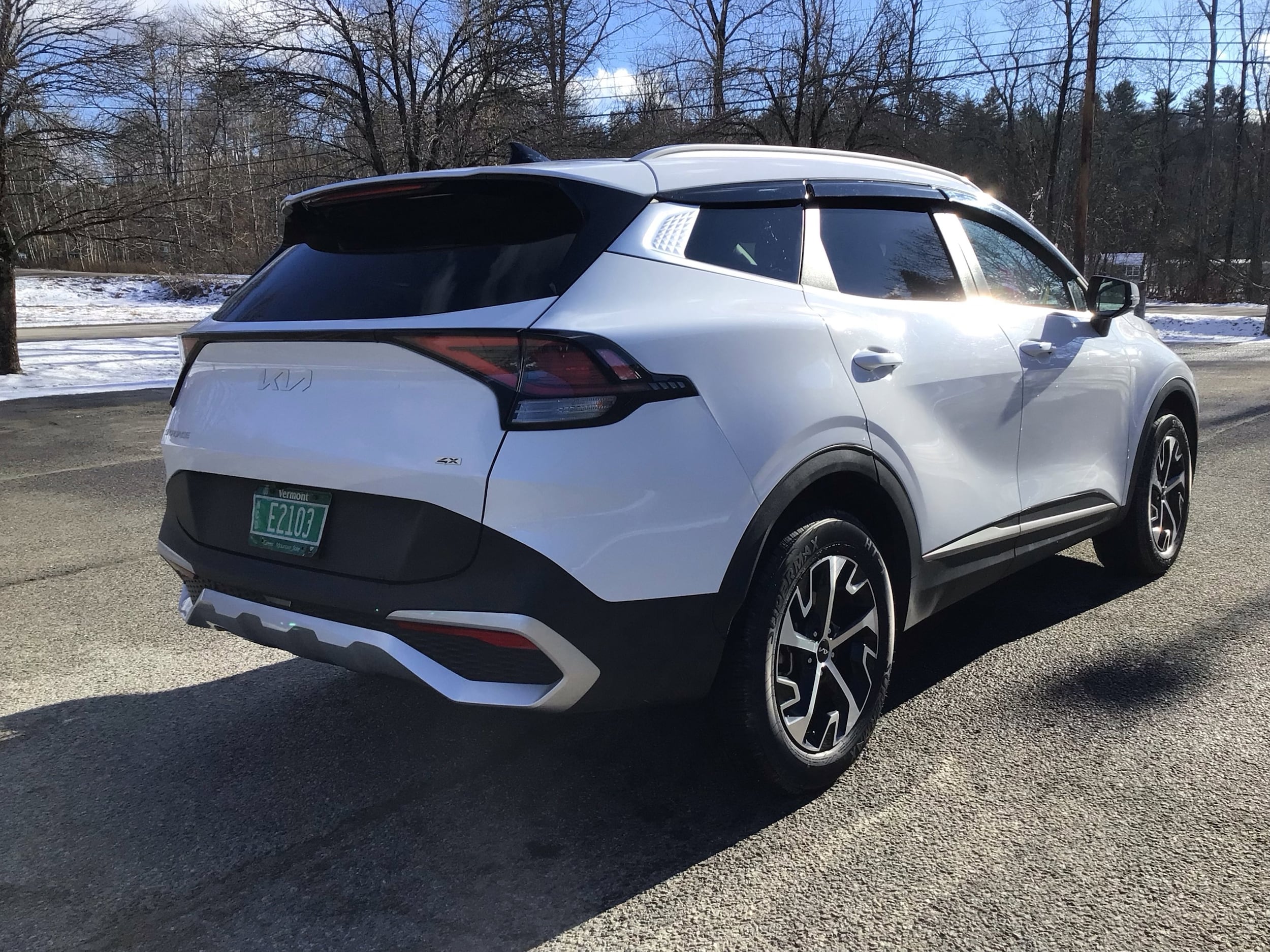 Image of 2025 Kia Sportage EX SUV