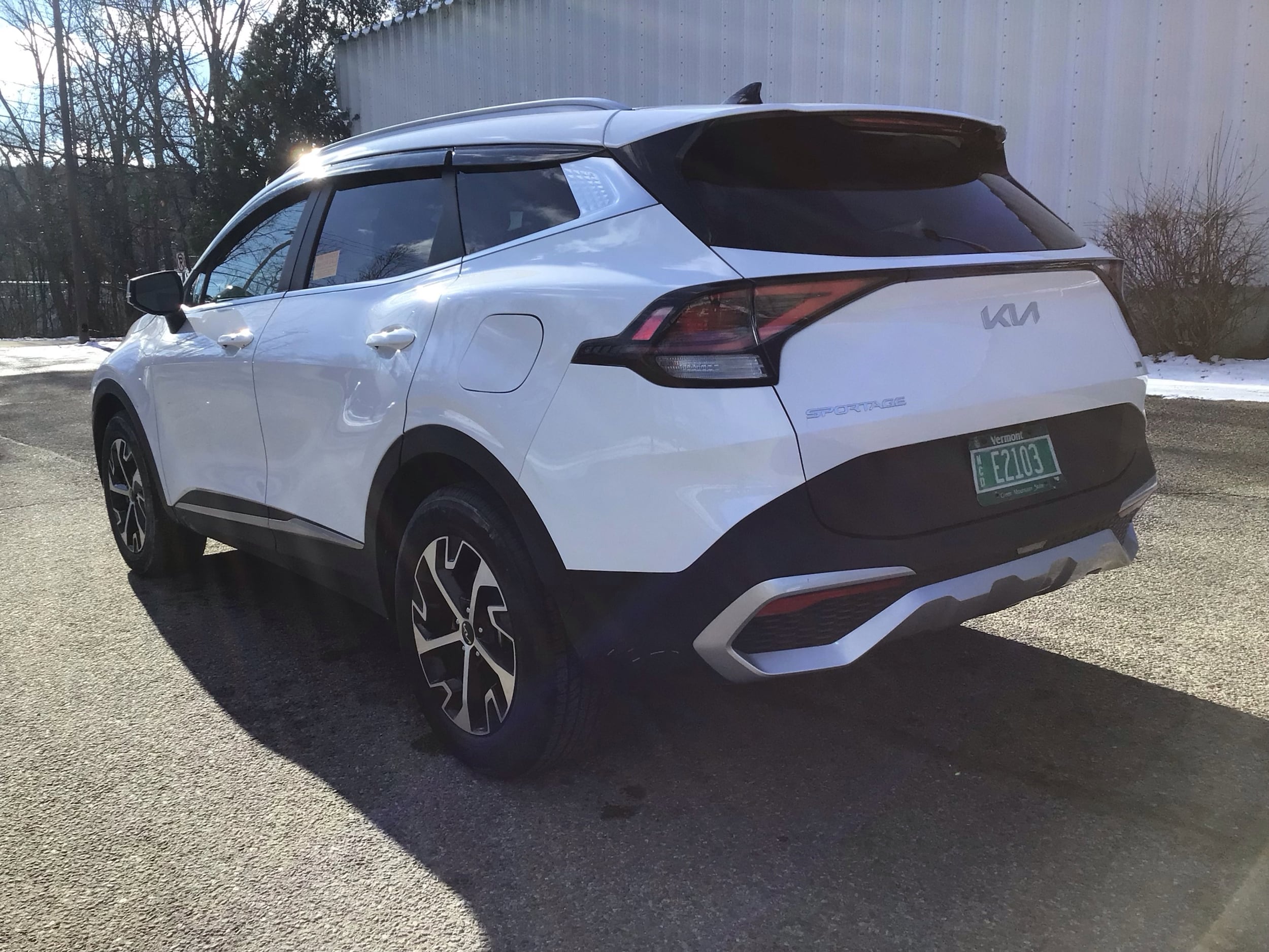 Image of 2025 Kia Sportage EX SUV