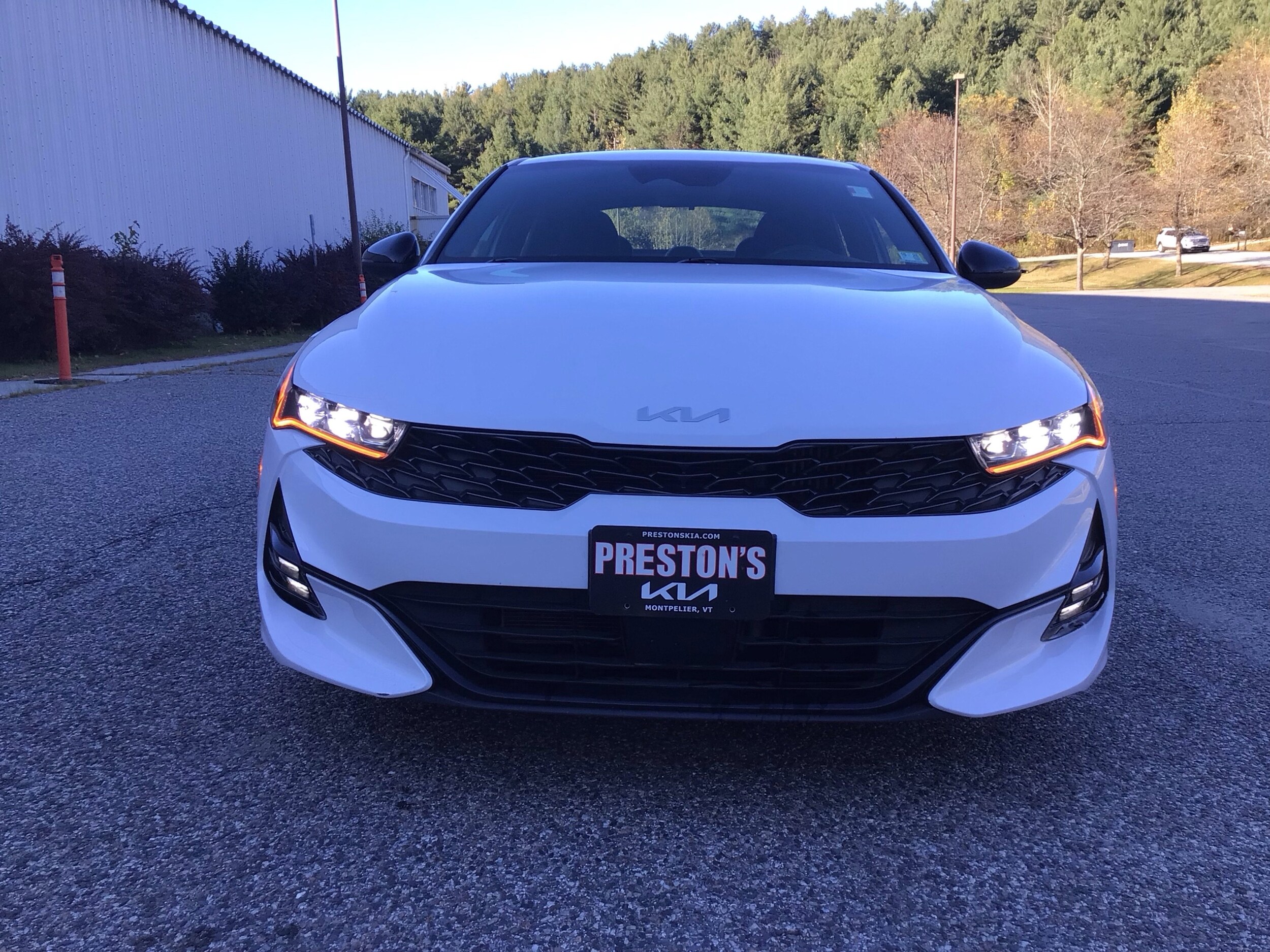 2024 Kia K5 GT-Line photo 2