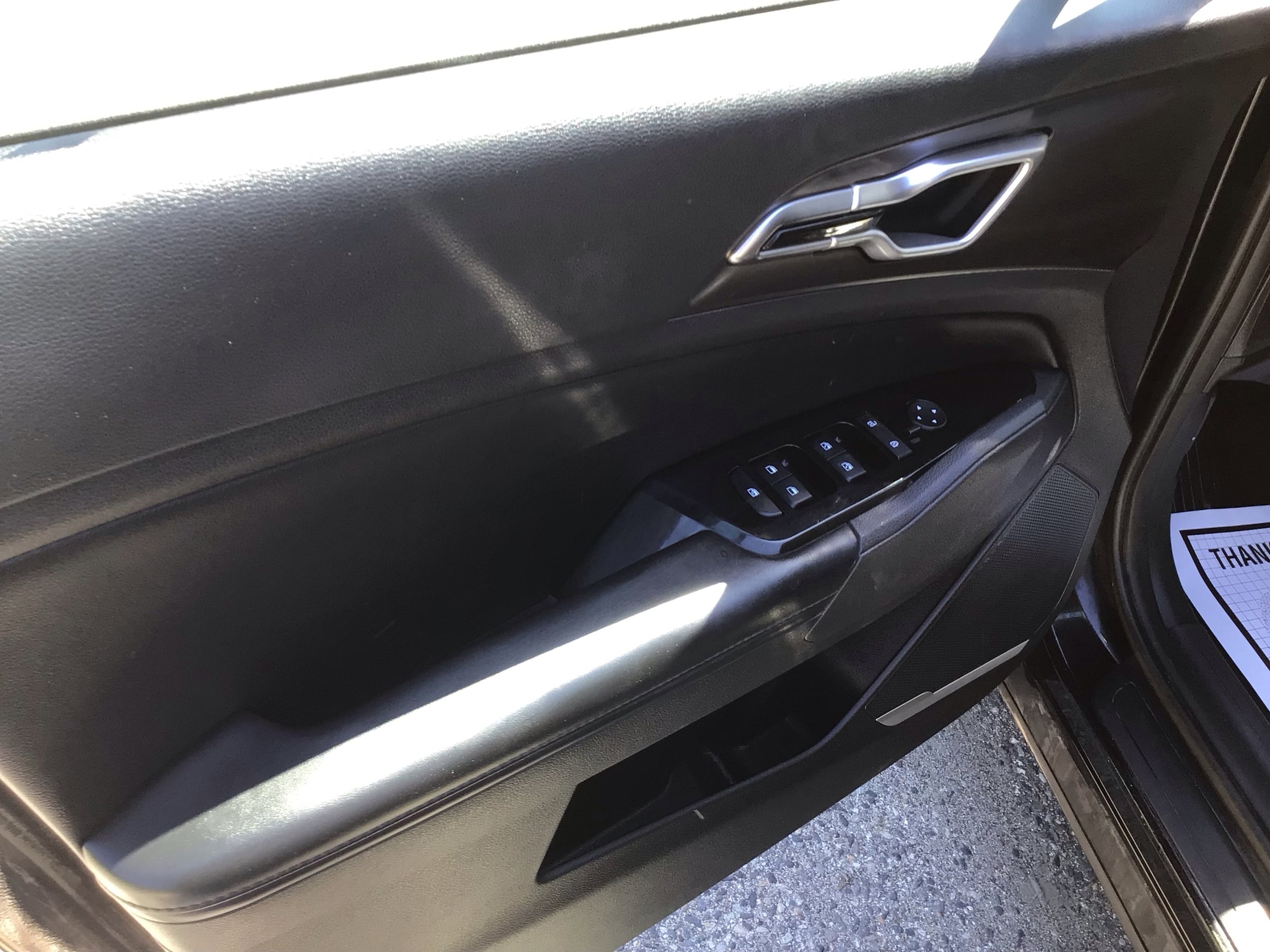 2023 Kia Sportage EX - Photo 9