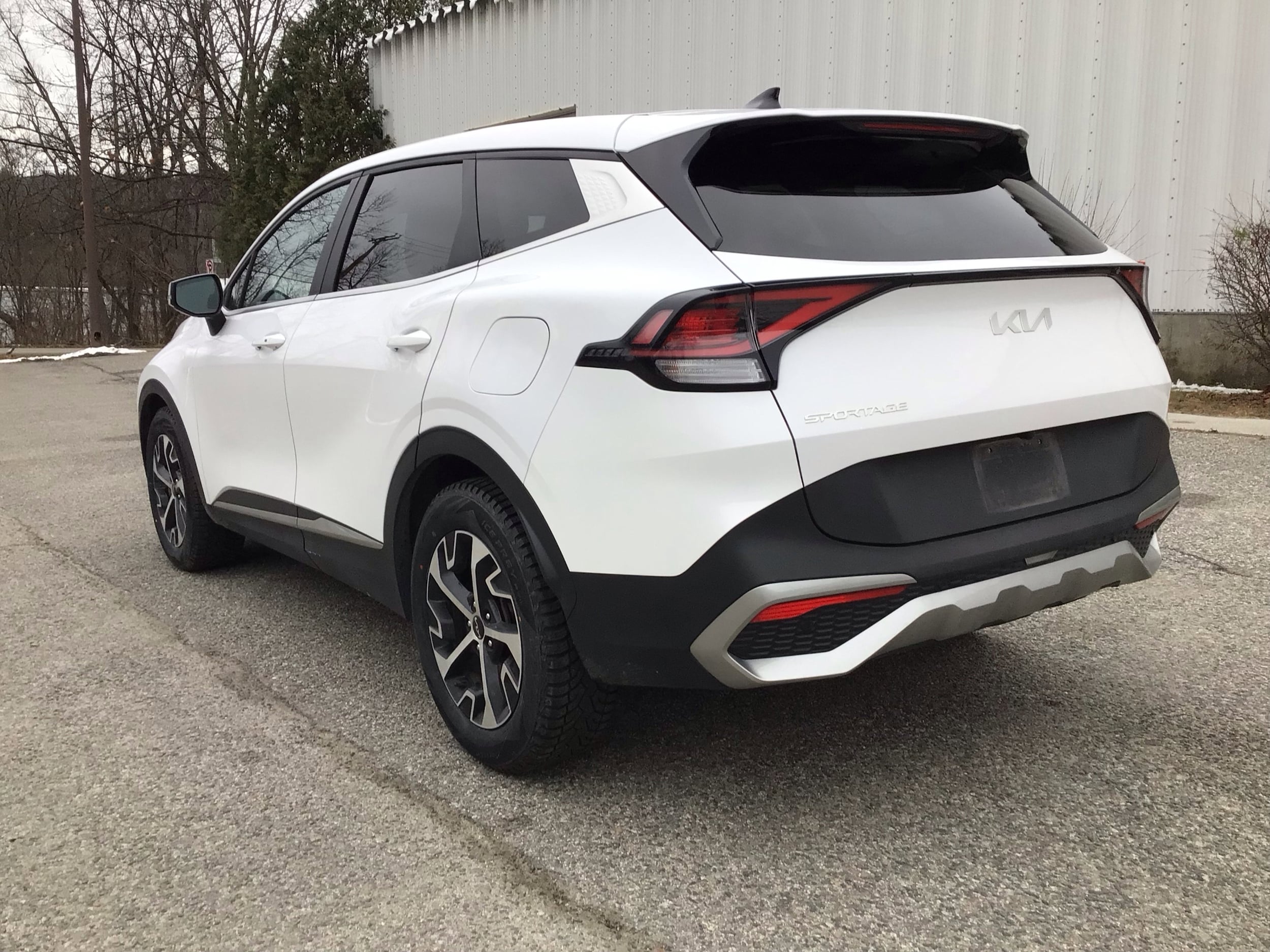 Image of 2023 Kia Sportage EX SUV