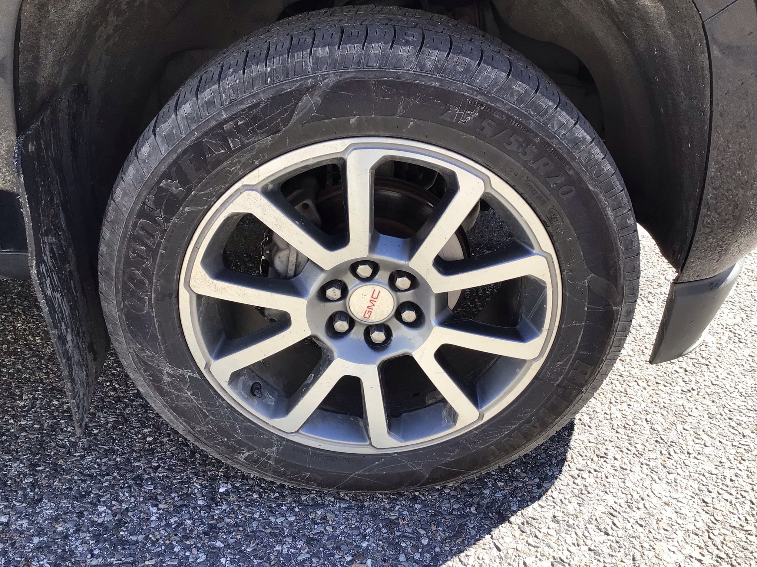 Image of 2020 GMC Canyon Denali Truck Crew Cab