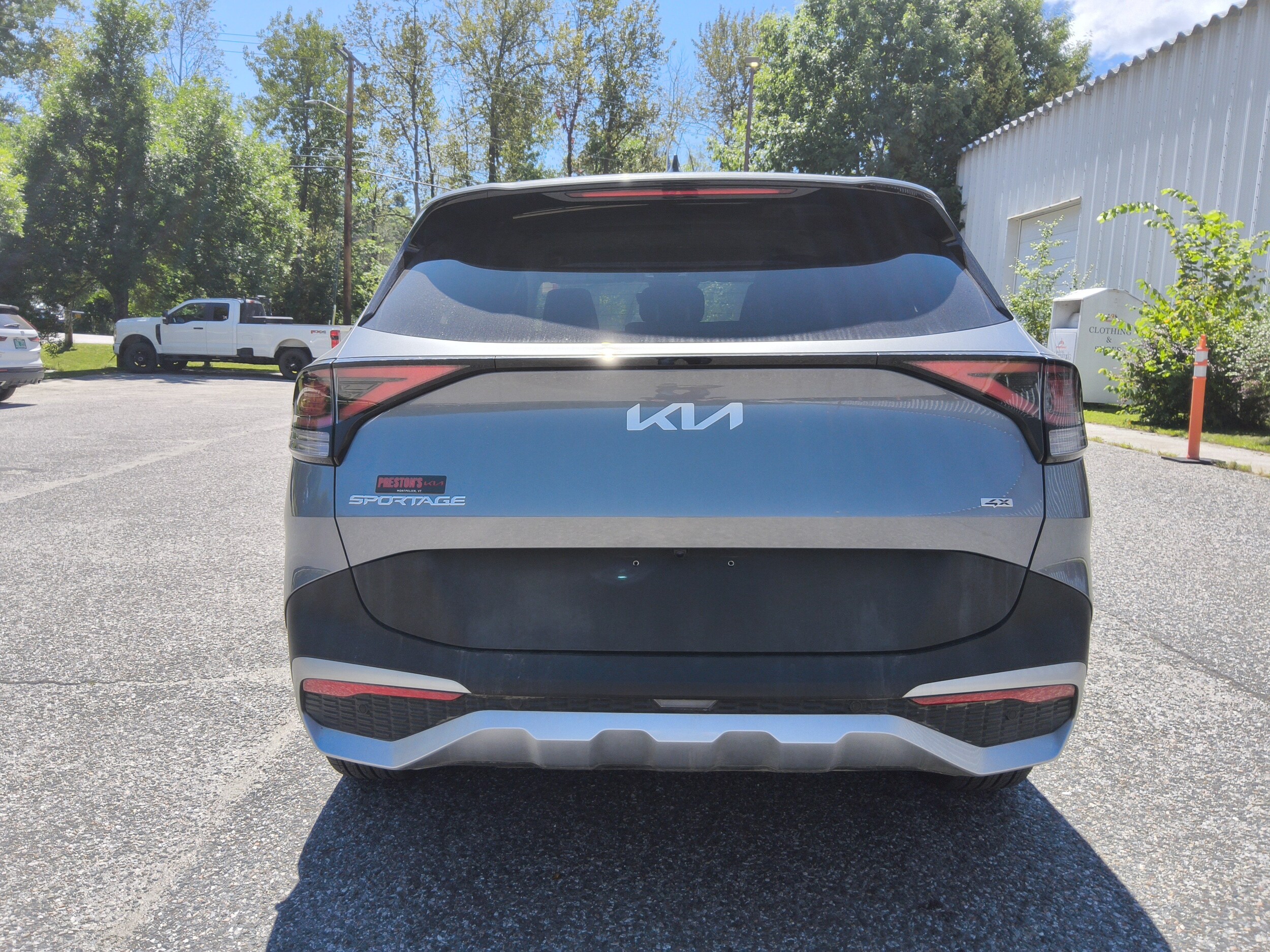 2024 Kia Sportage EX - Photo 6