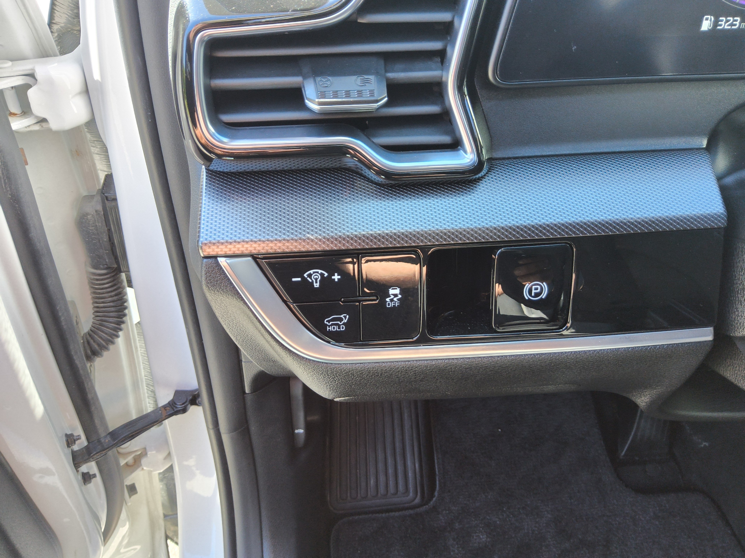 2023 Kia Sportage SX - Photo 25