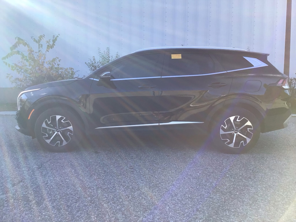 Certified 2024 Kia Sportage EX SUV