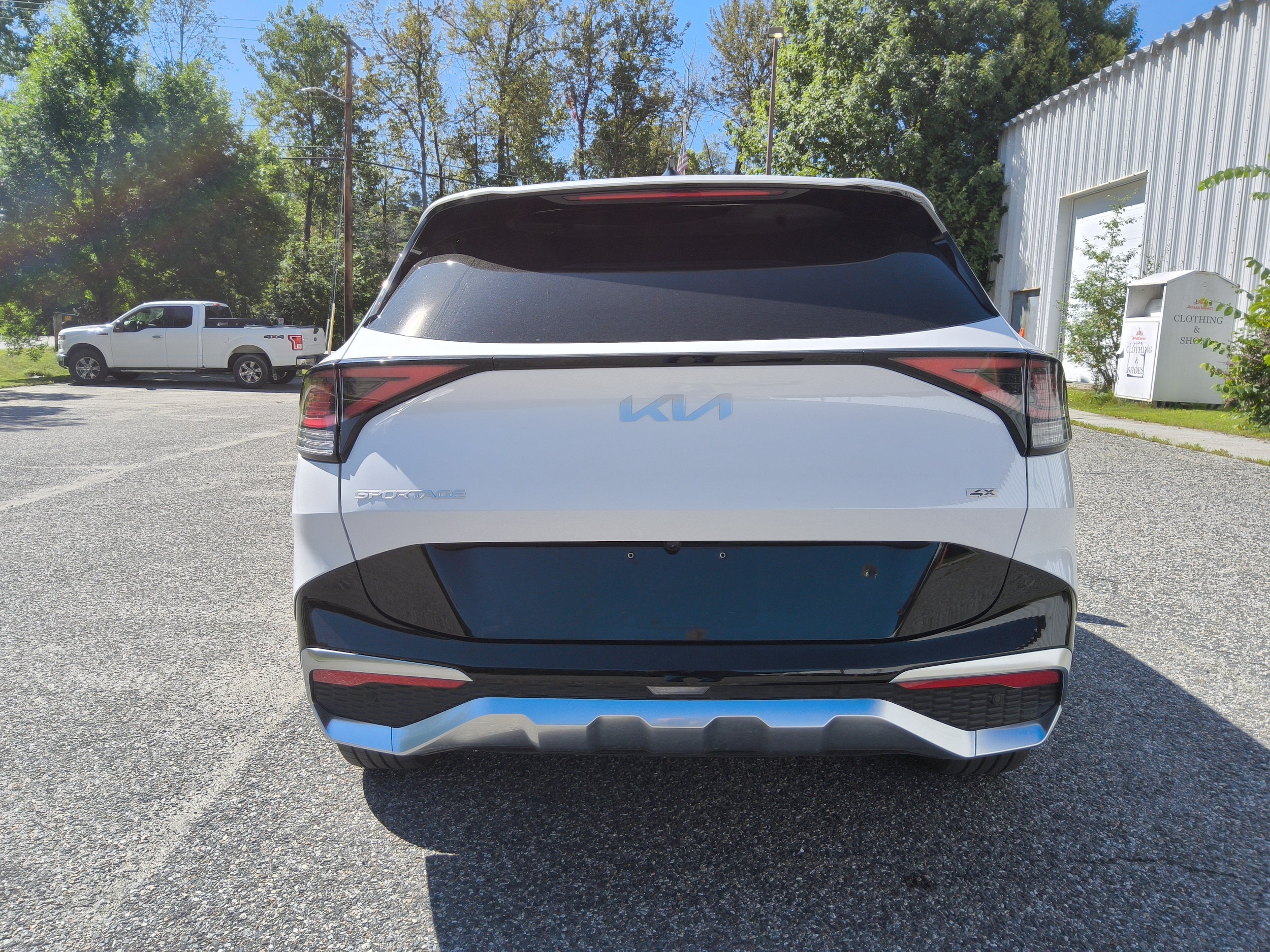 2023 Kia Sportage SX - Photo 6