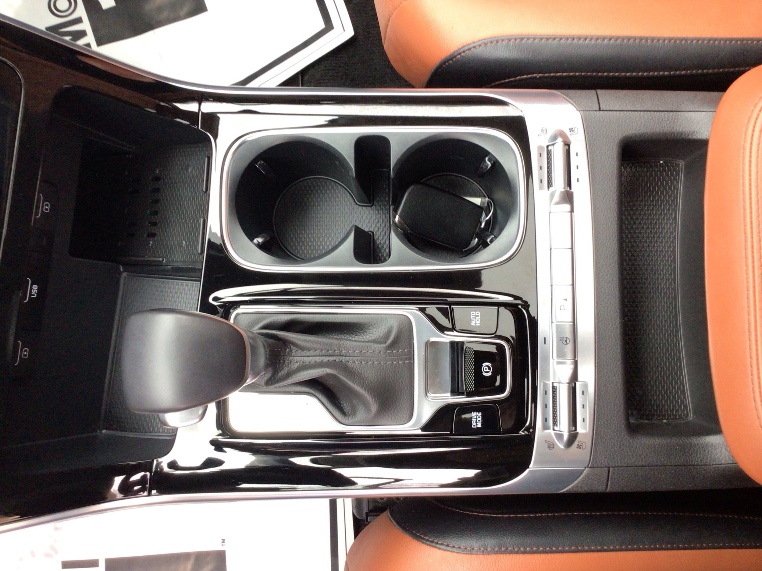 2023 Kia Carnival SX Prestige - Photo 25