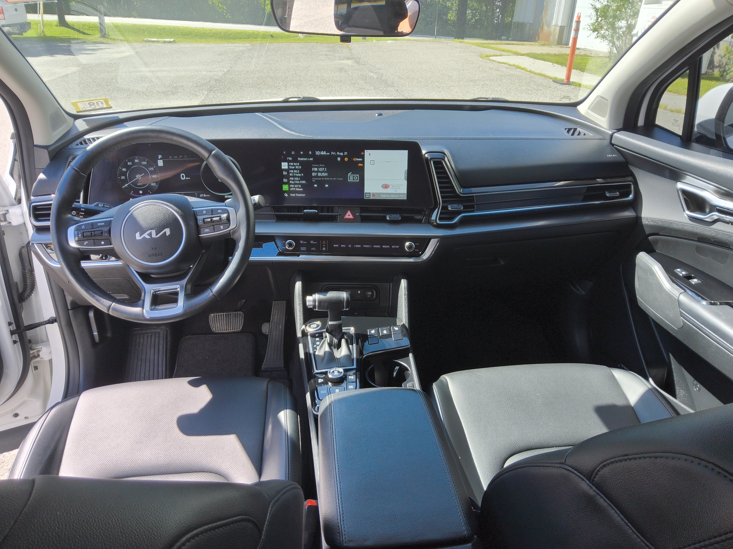 2023 Kia Sportage SX - Photo 17